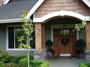 121 12th Ave, Kirkland, WA 98033