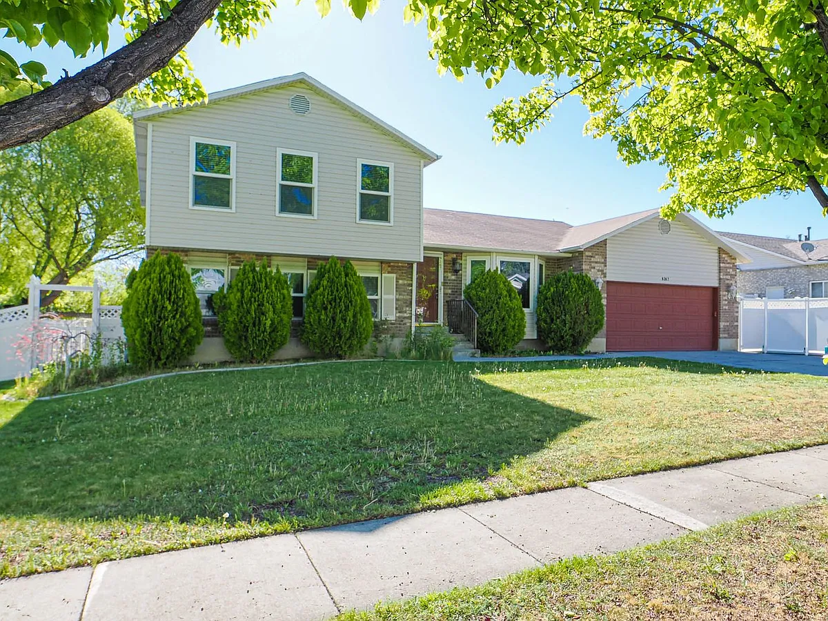 Building Photo - 9267 S Teton Estates Dr
