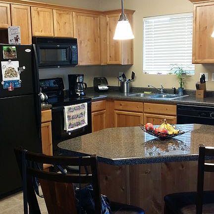 4th image of 1217 W 110 N APT M301
