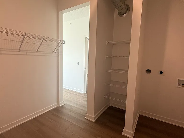 110 N Delaware Ave — Photo 53