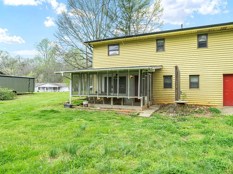 1518 Parkridge Dr #2 — Photo 21