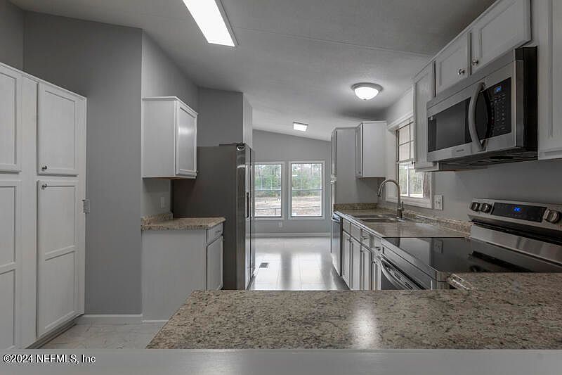 1st image of 8732 SUSIE Street