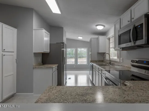 8732 SUSIE Street, Jacksonville, FL 32210