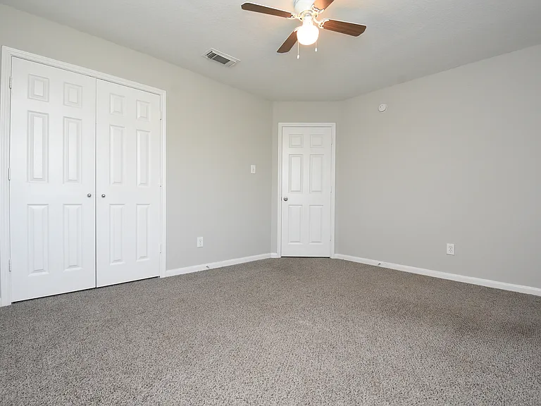 21603 Falvel Lake Dr — Photo 24