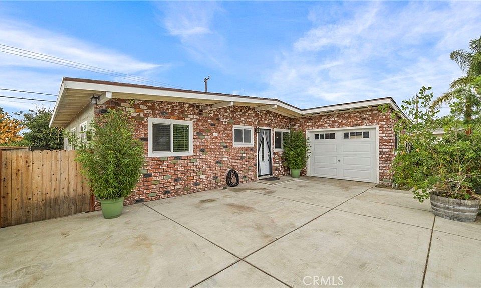1st image of 1252 E El Morado Ct