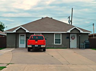 2804 Runnels St, Fort Worth, TX 76106