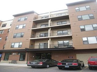 1155 Ford Rd APT 302, Saint Louis Park, MN 55426