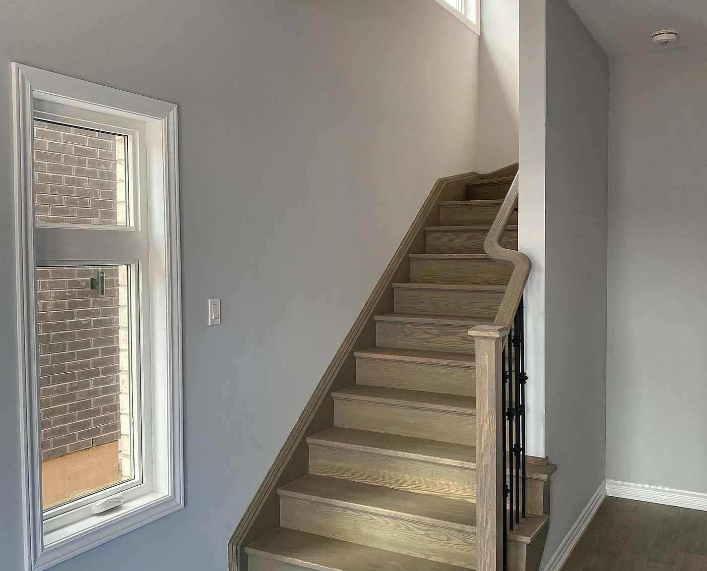 3 bed, $2,400 — Photo 3