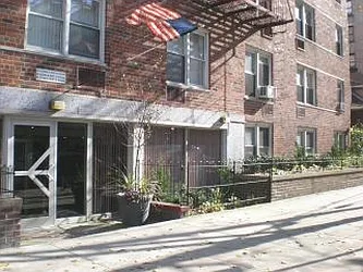 3520 Tryon Avenue  image 1 of 1