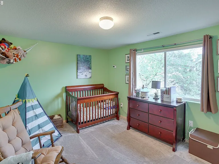 8800 N Drummond Ave — Photo 24