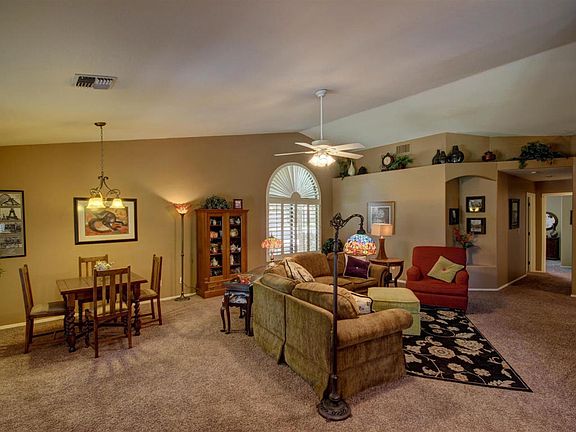 5th image of 1225 E Greenway Cir