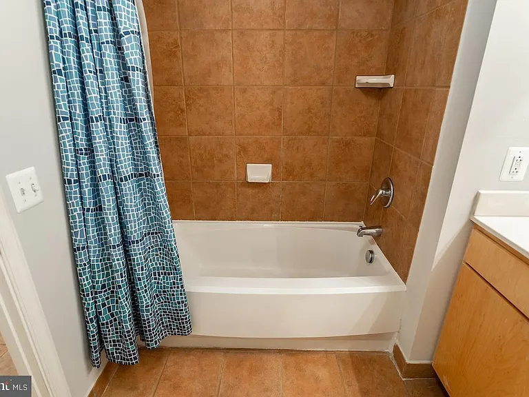 616 E St NW #607 — Photo 16