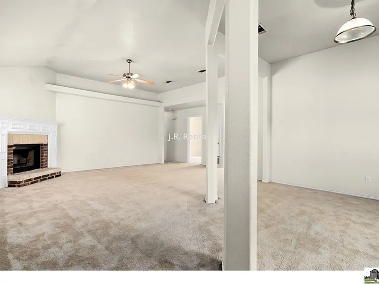 1906 Flagstaff Dr — Photo 100