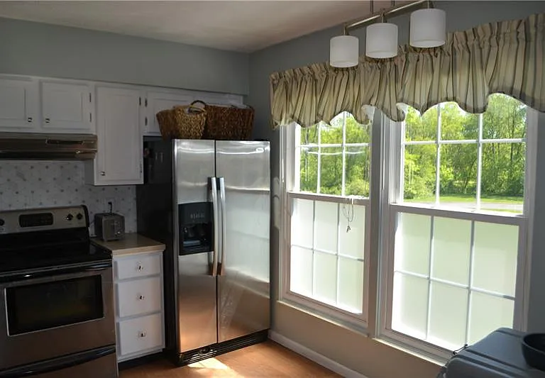 266 Clearbrook Ct — Photo 5