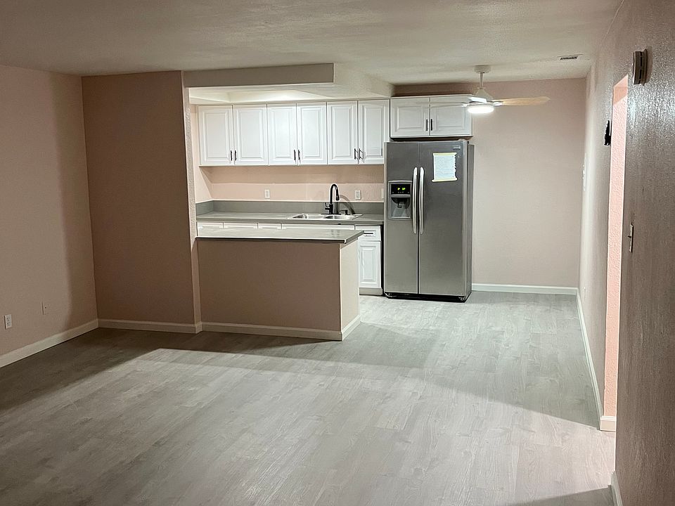 1st image of 9653 Alder Ave APT 1