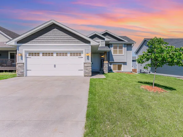 1769 Windflower St, River Falls, WI 54022