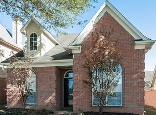 596 N Ericson Rd, Cordova, TN 38018