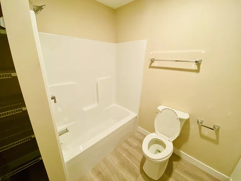 137 Scarborough Downs Rd #113 — Photo 10