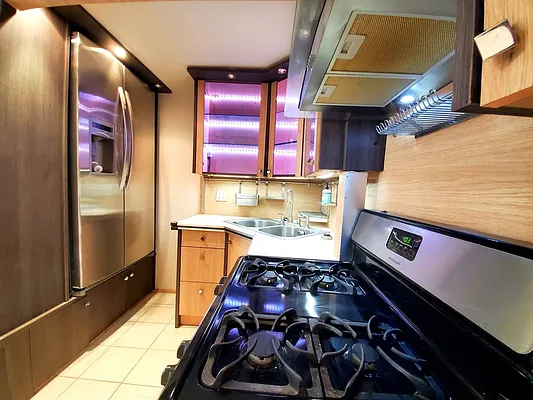 Rented by Brooklyn Property Group LLC | media 44