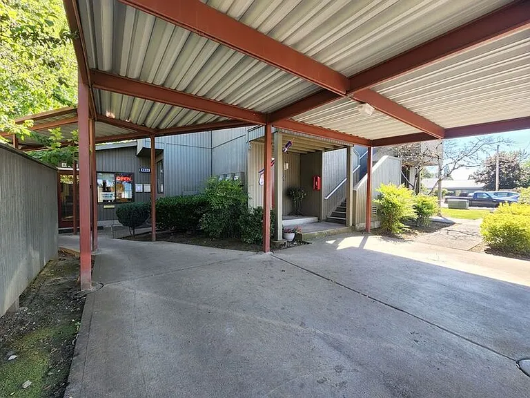 4816 SW Murray Blvd — Photo 19