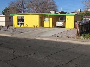 1841 Foster Rd, Las Cruces, NM 88001