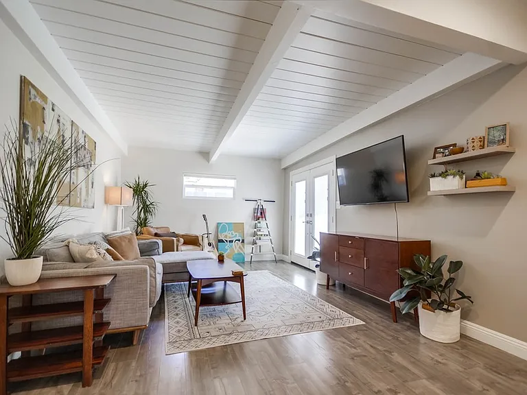7832 Cinnabar Dr — Photo 20