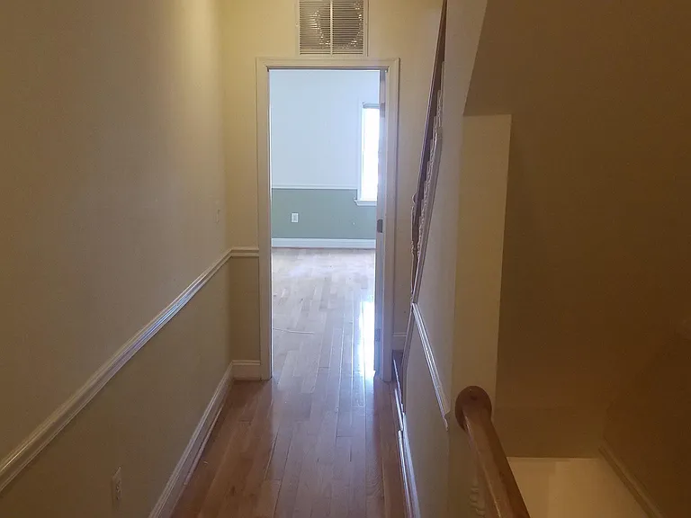 1616 S Hanover St — Photo 10