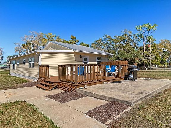 4th image of 7272 Westwind St