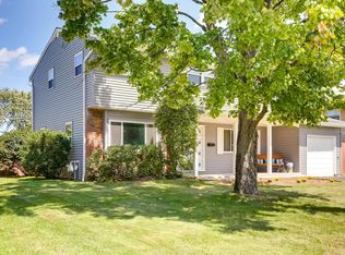 1498 Cottonwood Dr, Columbus, OH 43229