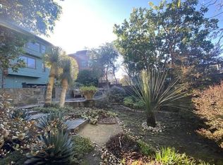 859 Walker Ave #A, Oakland, CA 94610