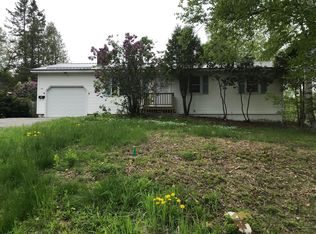 406 Pearl St, Bangor, ME 04401