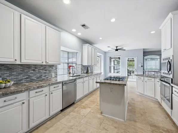 1411 Tulane Dr, Richmond, TX 77406