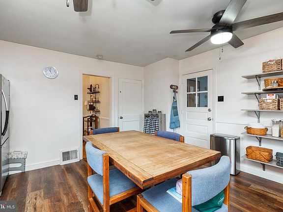 5th image of 913 Aldon Rd