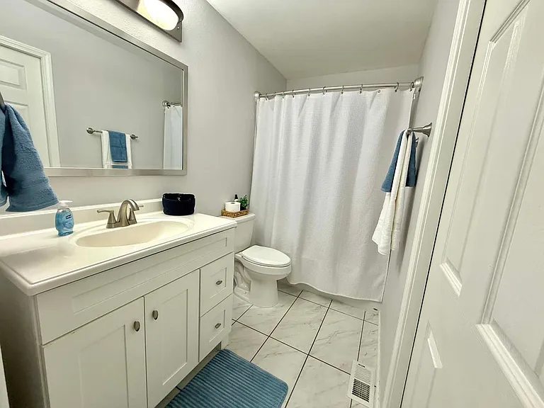17529 Silverwood Way — Photo 13