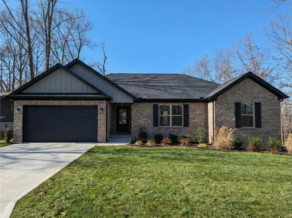 19 Mildenhall Dr, Bella Vista, AR 72714