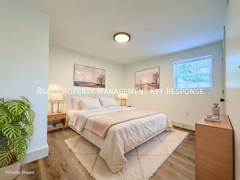 1353 Cardinal Ave — Photo 16