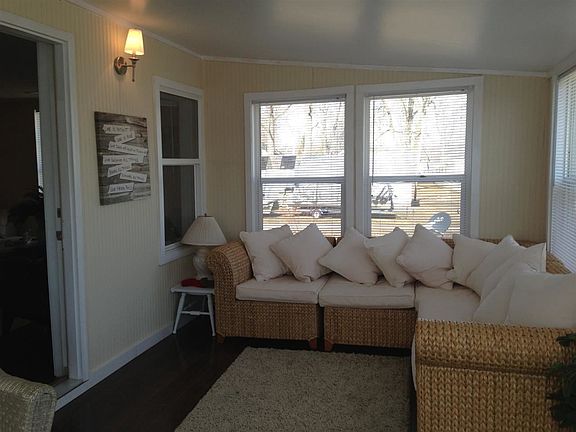 5th image of 9363 N Steinbarger Dr