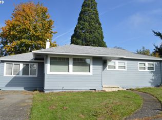 10725 NE Tillamook St, Portland, OR 97220