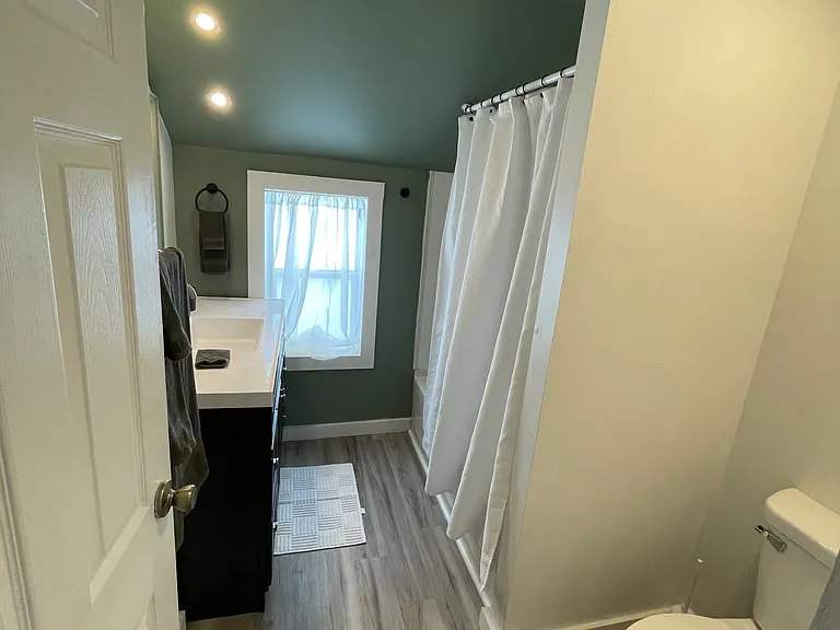 Maple Ct — Photo 13