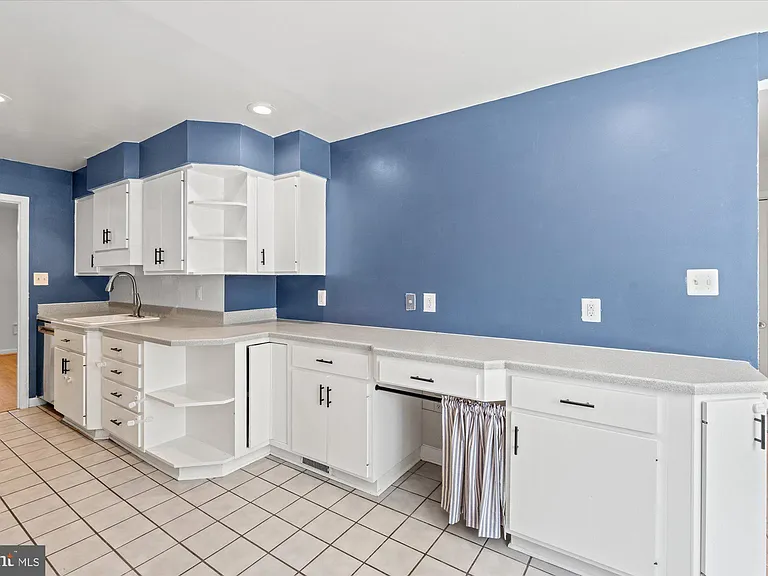 1026 N Pelham St — Photo 10