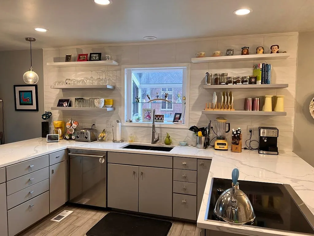 4 bed, 3451 sqft, $3,300 — Photo 3