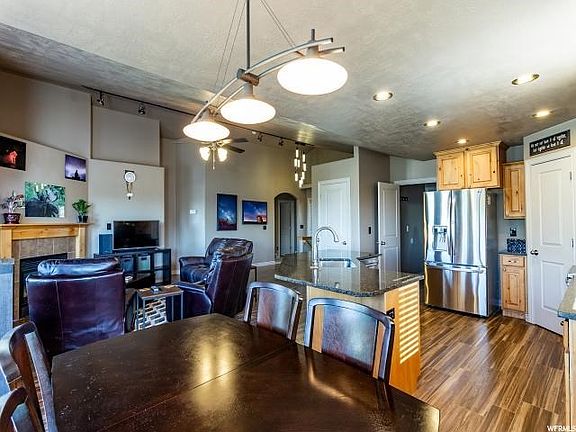 5th image of 5064 W Leila Ln