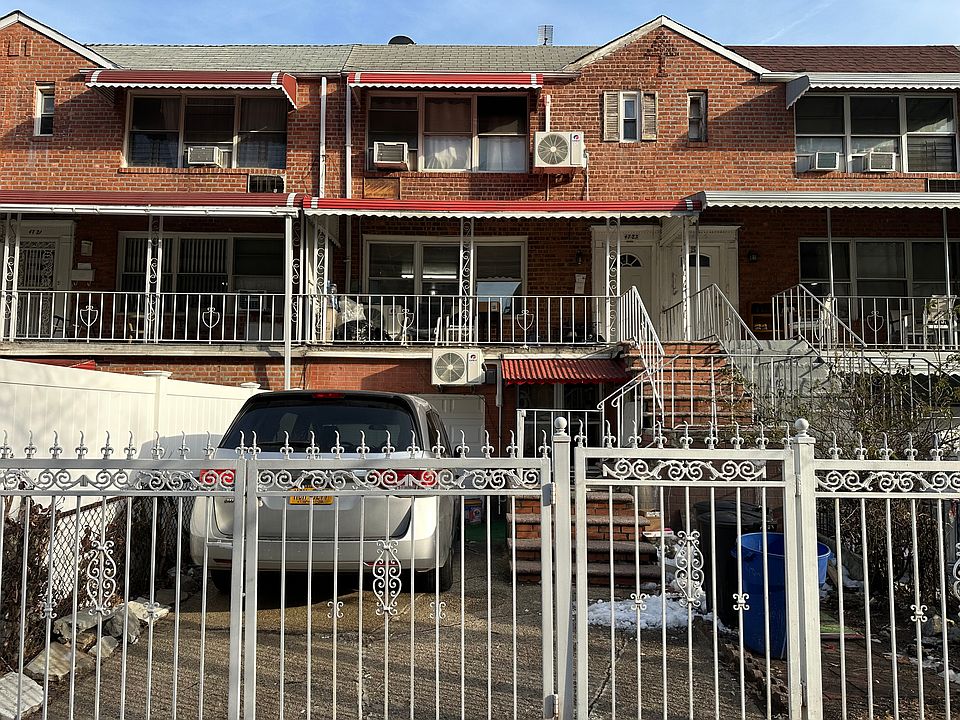 1st image of 47-23 49th St APT 3