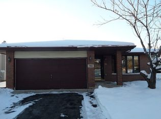 783 Pine Trail Dr, Romeoville, IL 60446