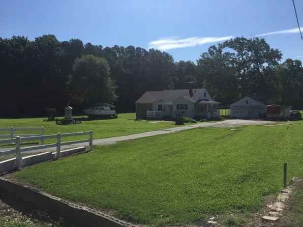 313 Dare Rd, Yorktown, VA 23692