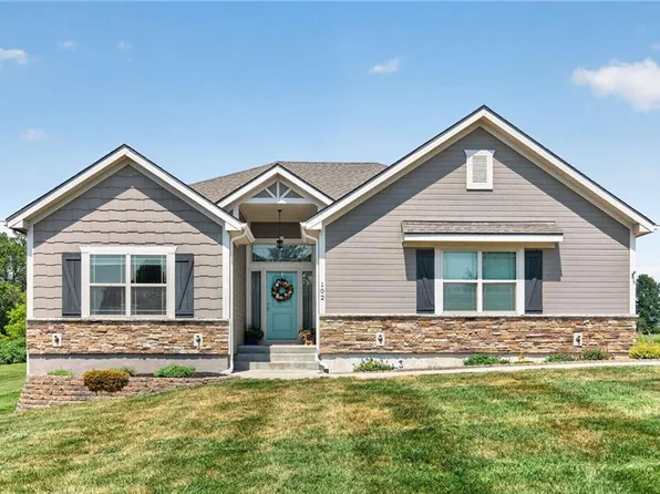 102 Dorchester Dr, Plattsburg, MO 64477