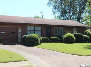 3007 Bayless Dr SW, Huntsville, AL 35805