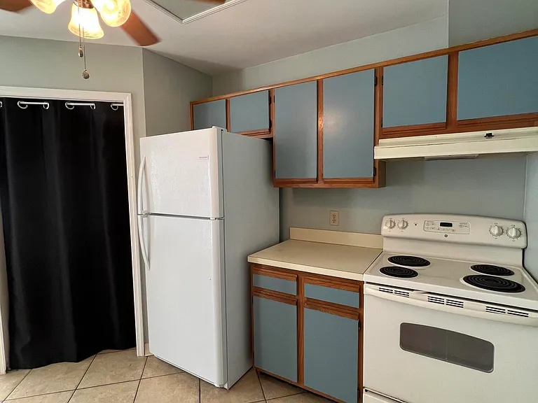 7230 N Highway 1 #A102 — Photo 15