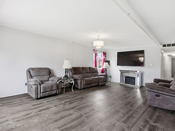 5th image of 170 Beyne St
