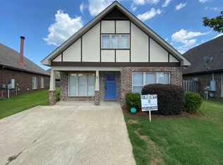 404 Rock Ledge Ct, Montgomery, AL 36117